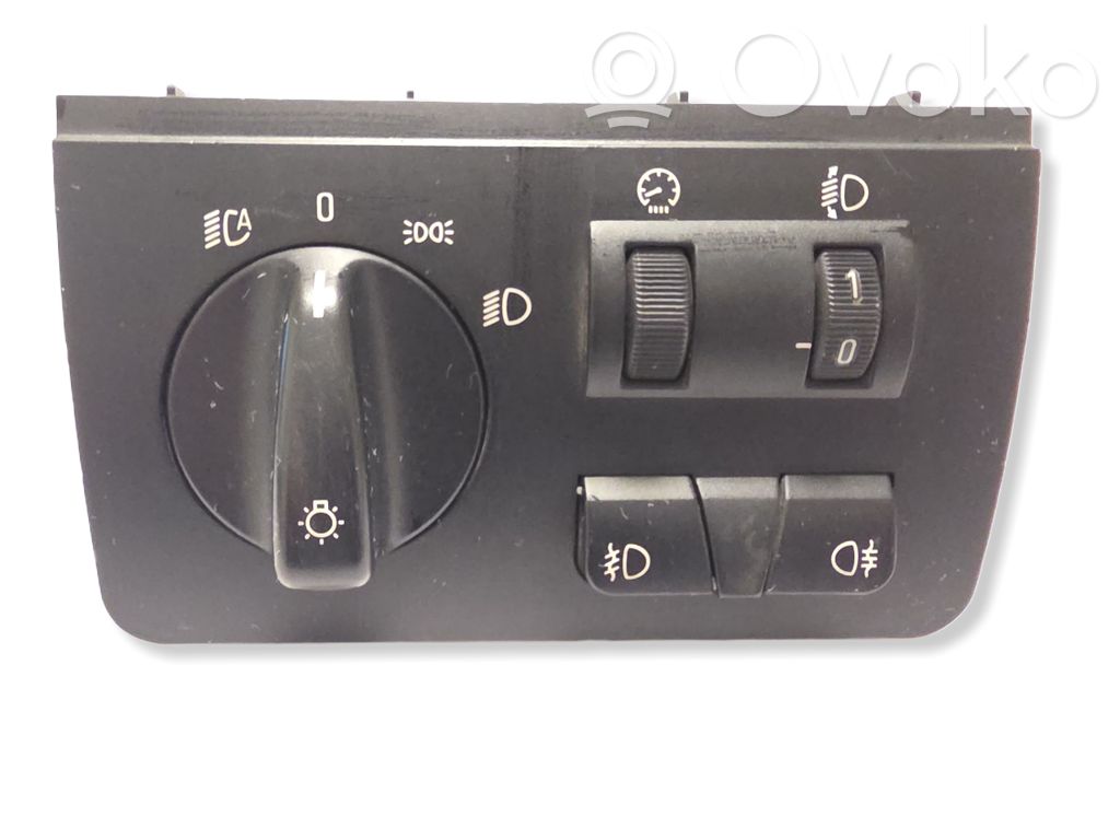 Lichtschalter   6909776,032108,037045060