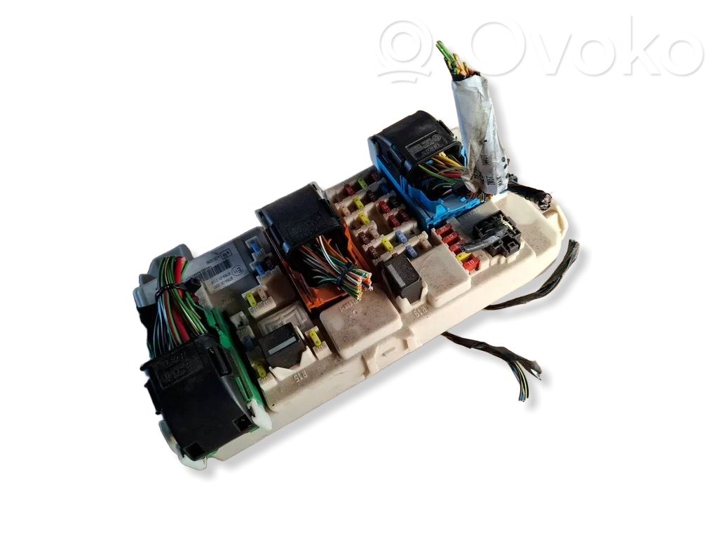 Fuse box set   7M5T14A073FB,7M5T14A073FB,51925610