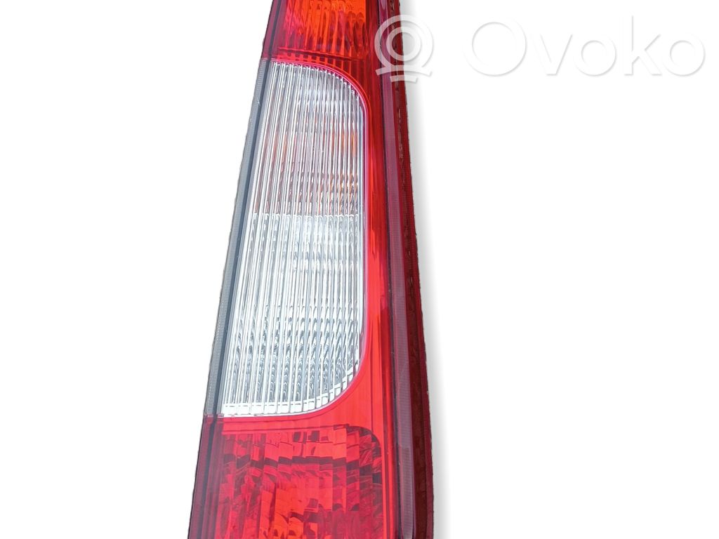 Rear/tail lights