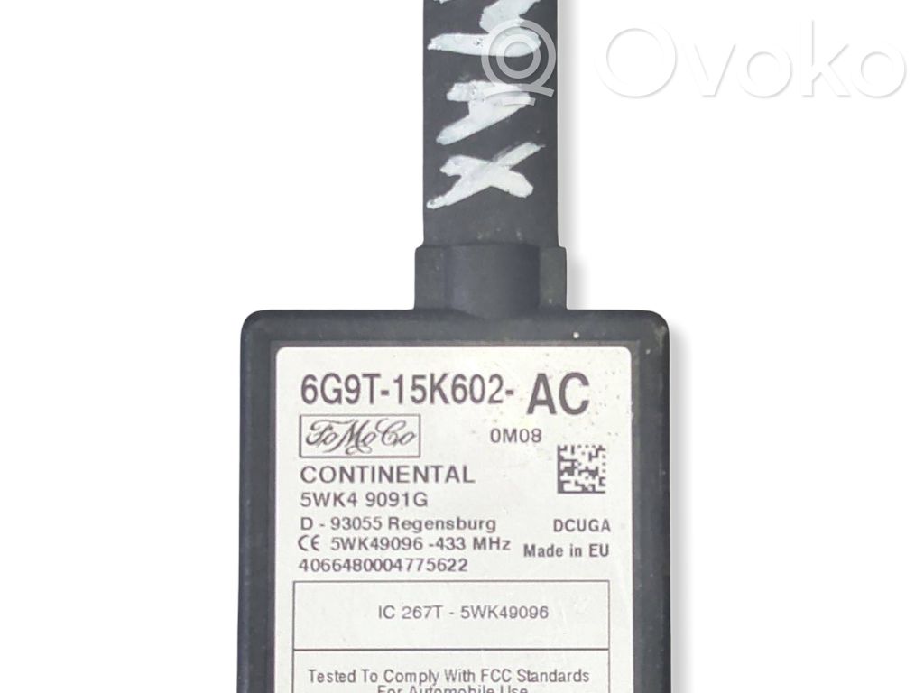 Ford C-MAX II Aerial antenna amplifier 