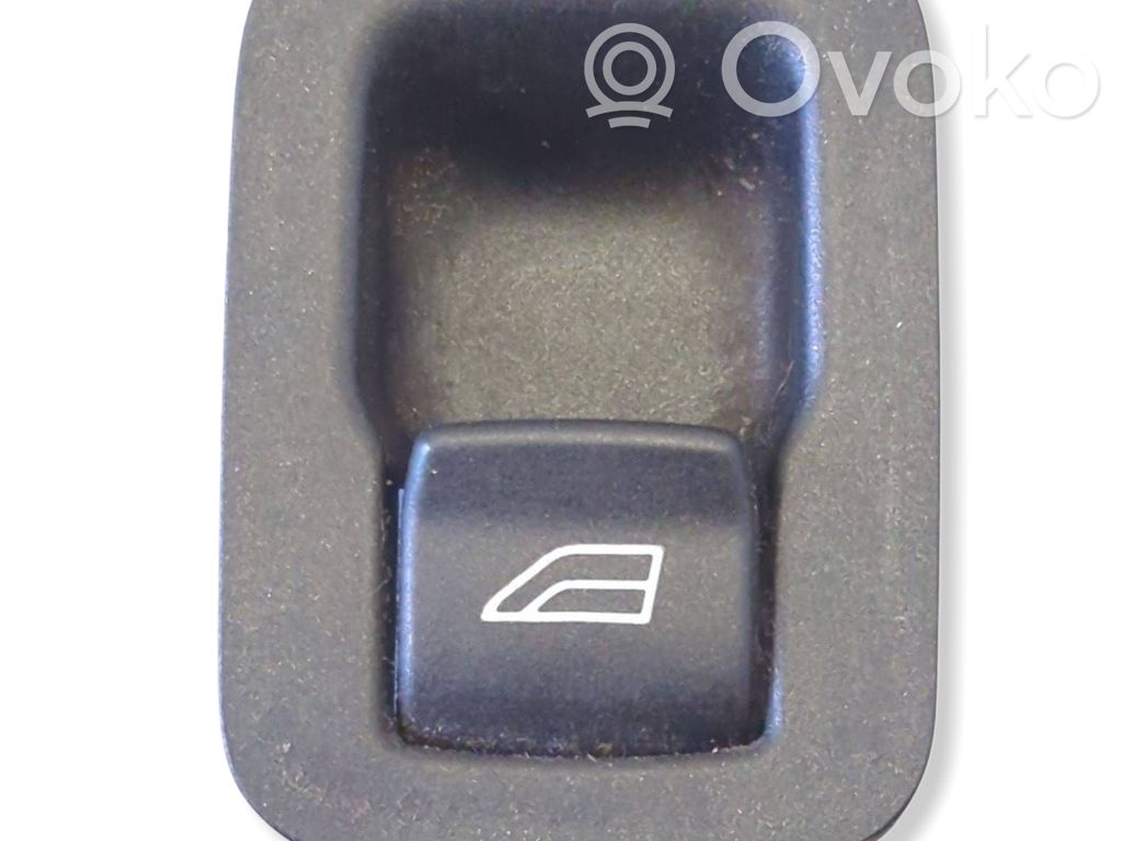 Volvo S40 Electric window control switch 