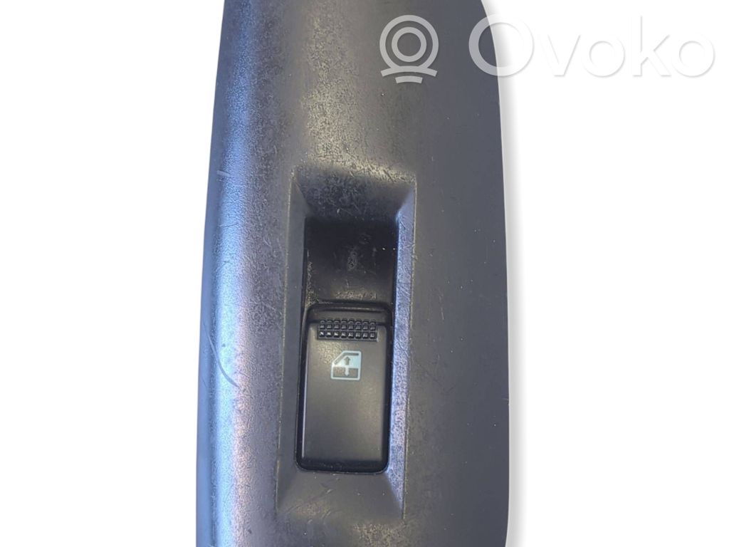 Hyundai Coupe Electric window control switch 