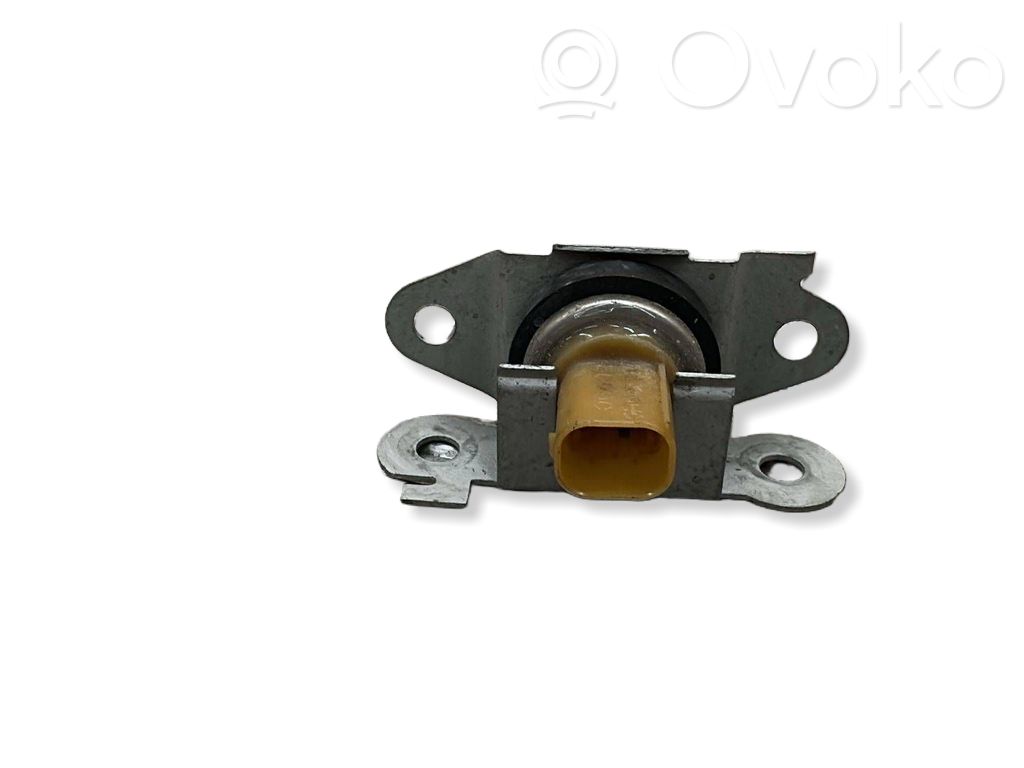 Acceleration sensor   8W833C190AC