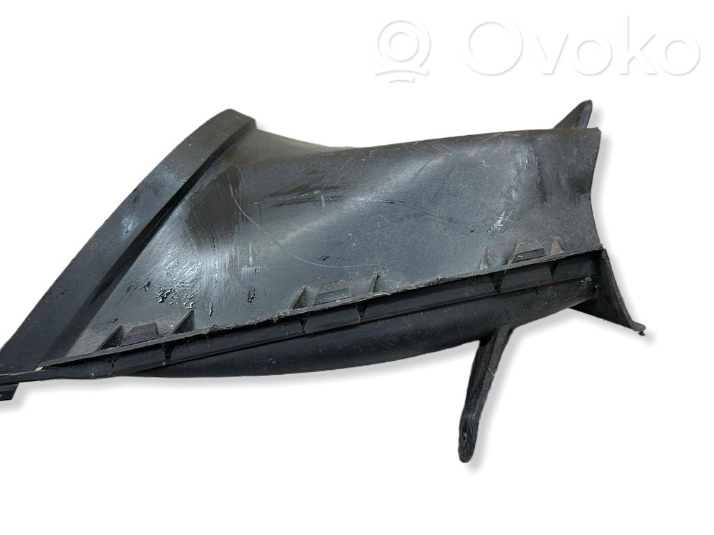 BMW 1 E81 E87 Air intake duct part 