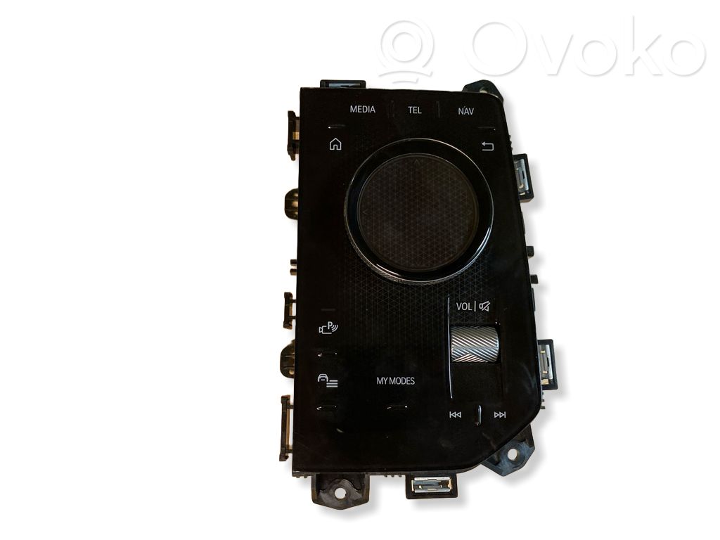 BMW i5 G60 Panel radia 