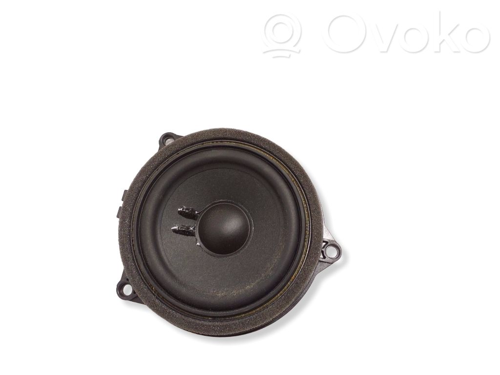 BMW 5 G30 G31 G38 Altavoz de la puerta delantera 