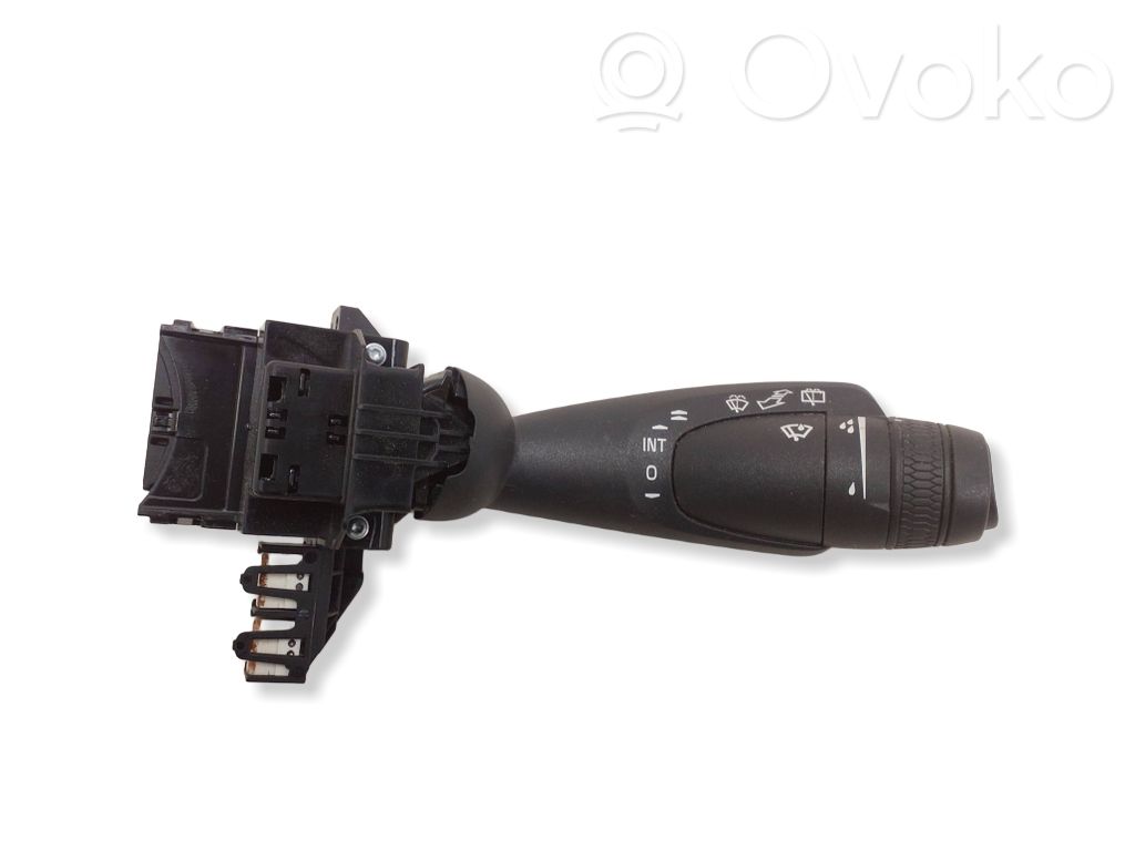 Volvo XC40 Wiper control stalk 