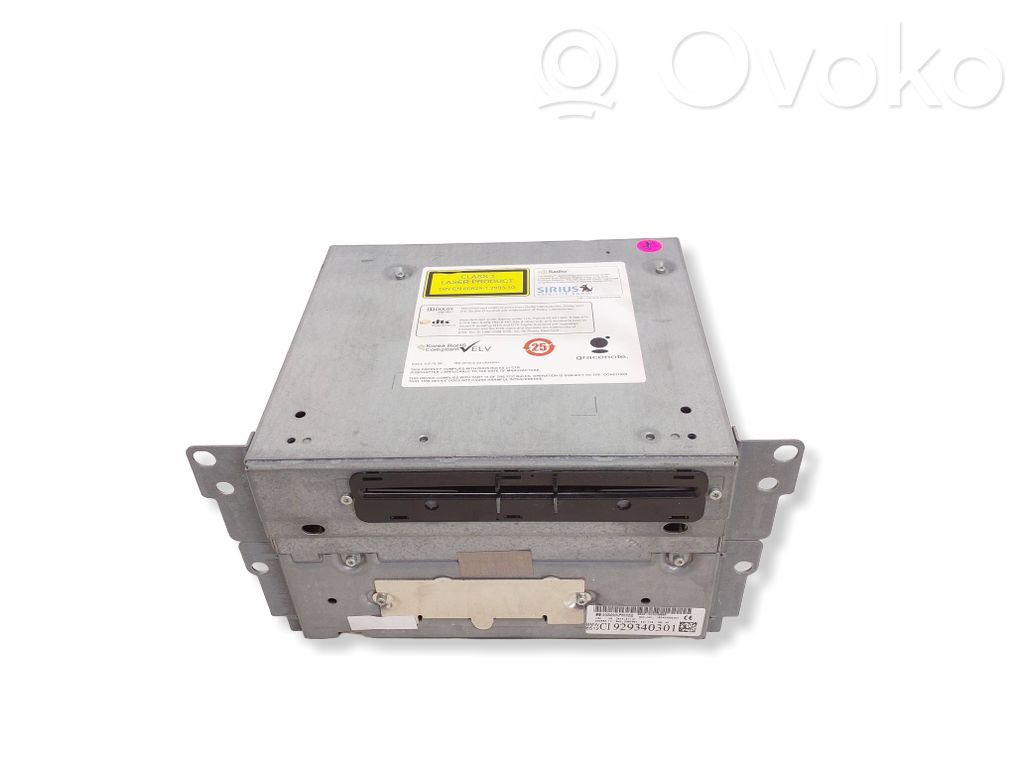 Panel / Radioodtwarzacz CD/DVD/GPS   9293403,929340301