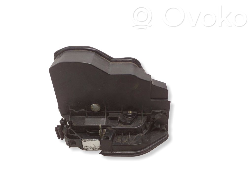 BMW X3 F25 Front door lock 