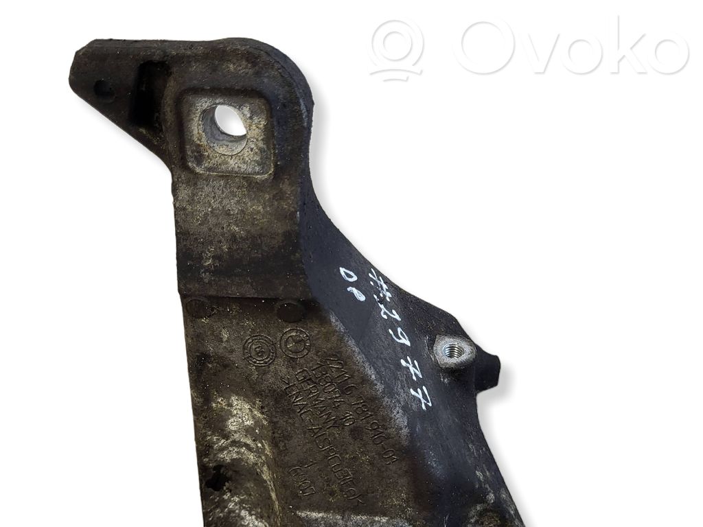 Engine mounting bracket   6781916,13807410