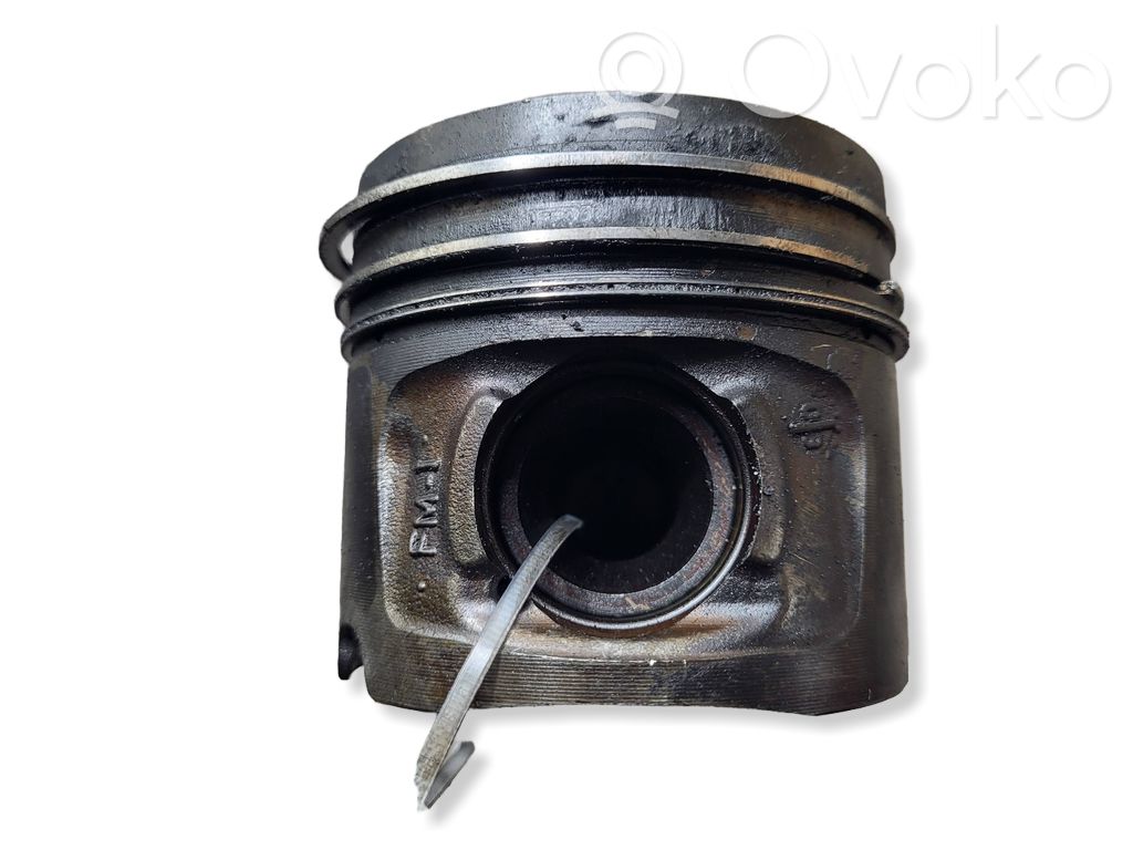 Piston   N47