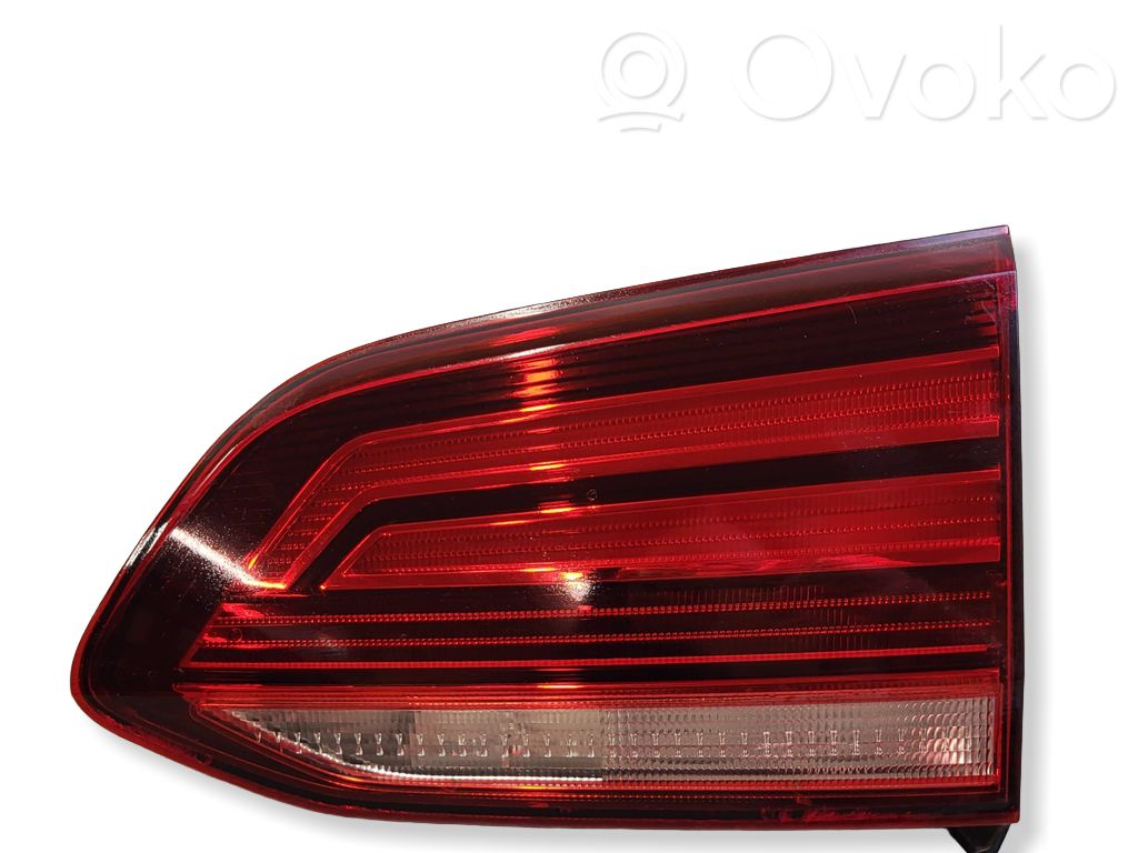 Volkswagen Golf VII Takaluukun takavalot 