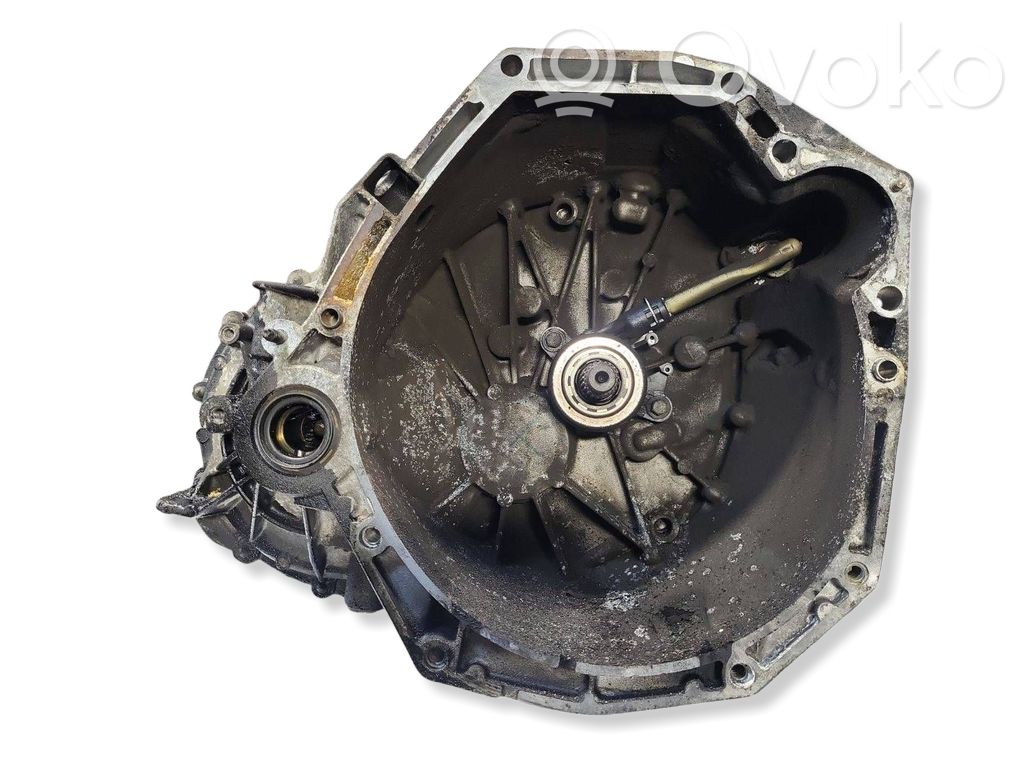 Nissan Qashqai Manualna 5-biegowa skrzynia biegów 