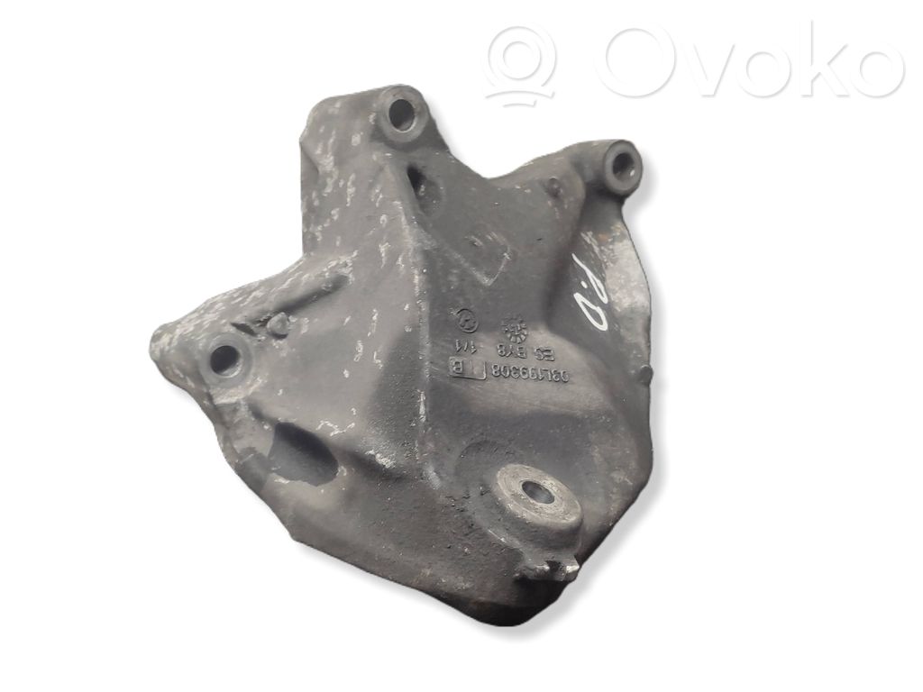 Volkswagen Crafter Engine mount bracket 
