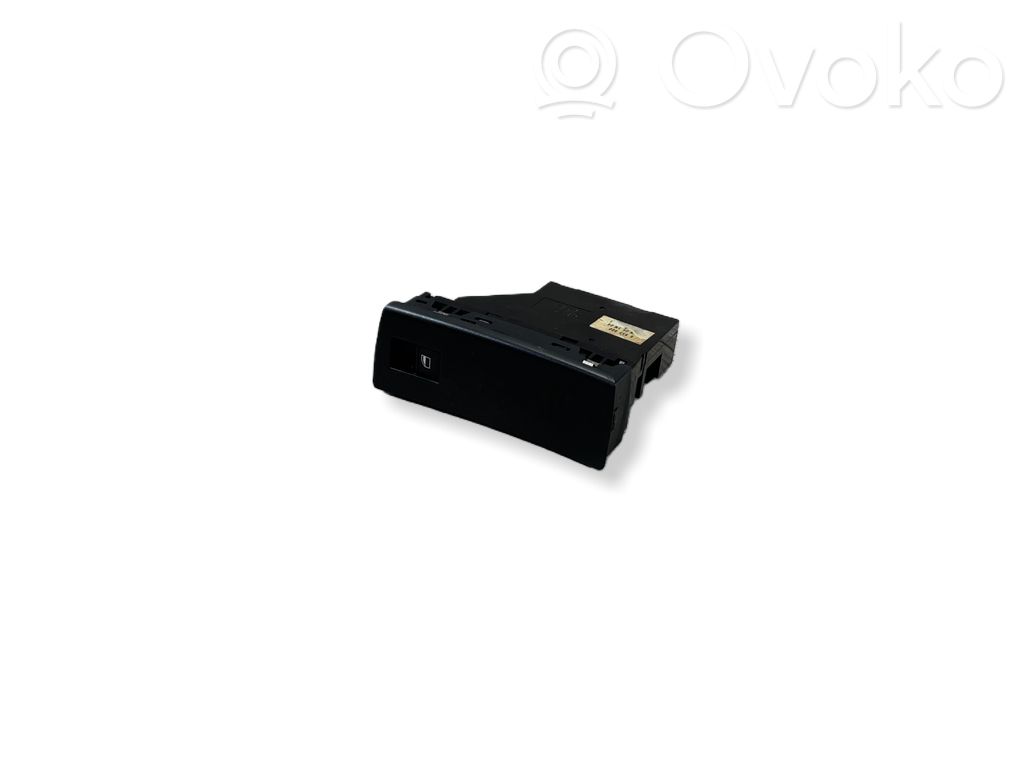 Electric window control switch   6952800