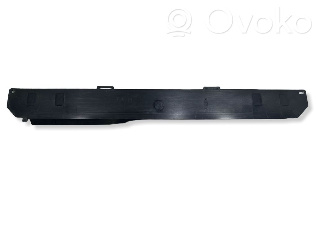 BMW i3 Radiator mount bracket 