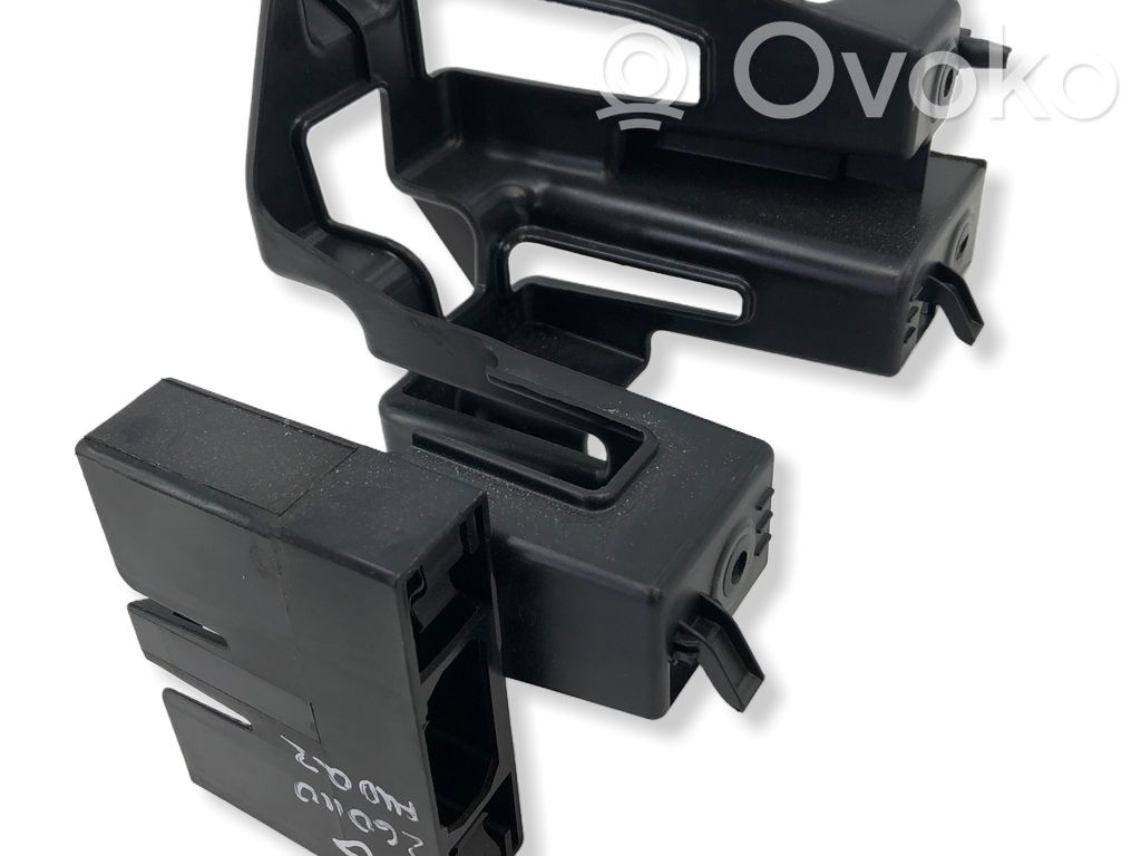 Audi Q2 - Base (soporte) 