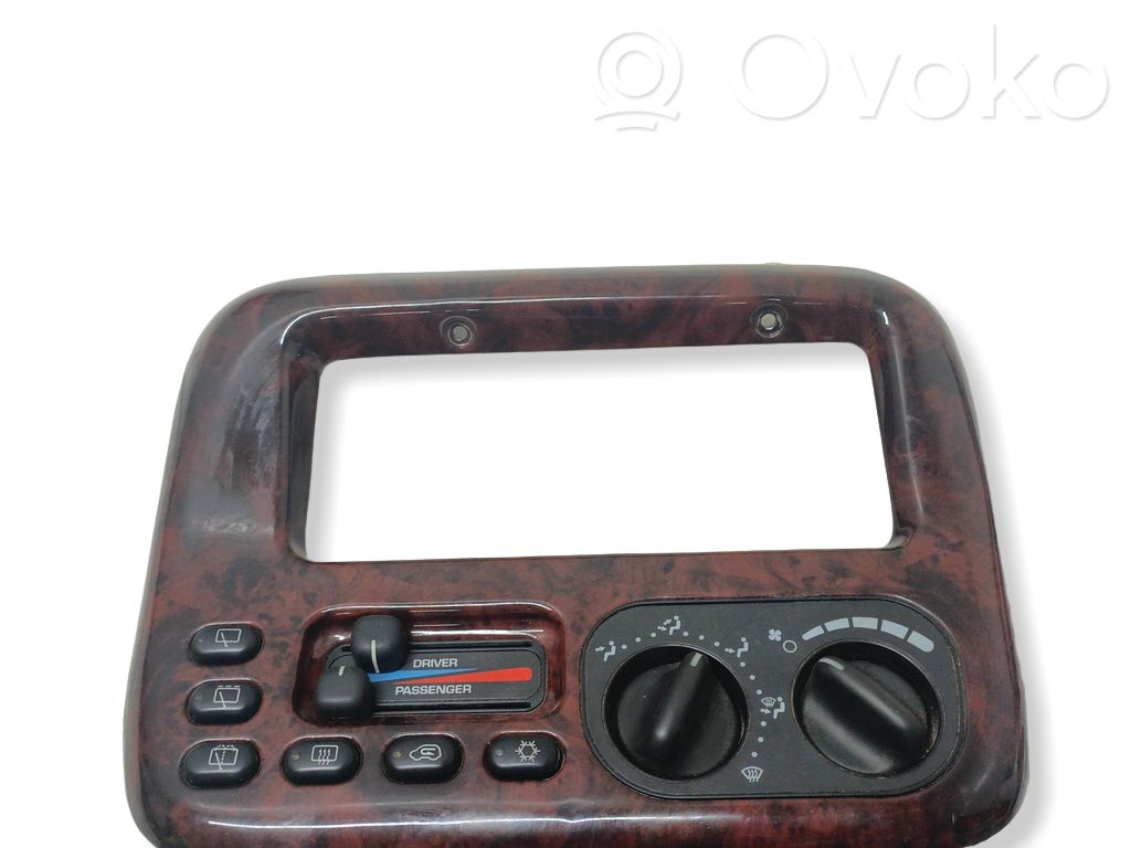 Chrysler Voyager Panel klimatyzacji 