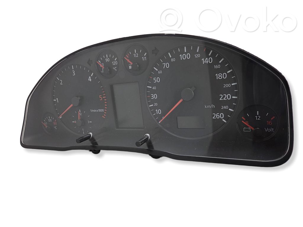 Audi A4 S4 B5 8D Muu kojelauta 