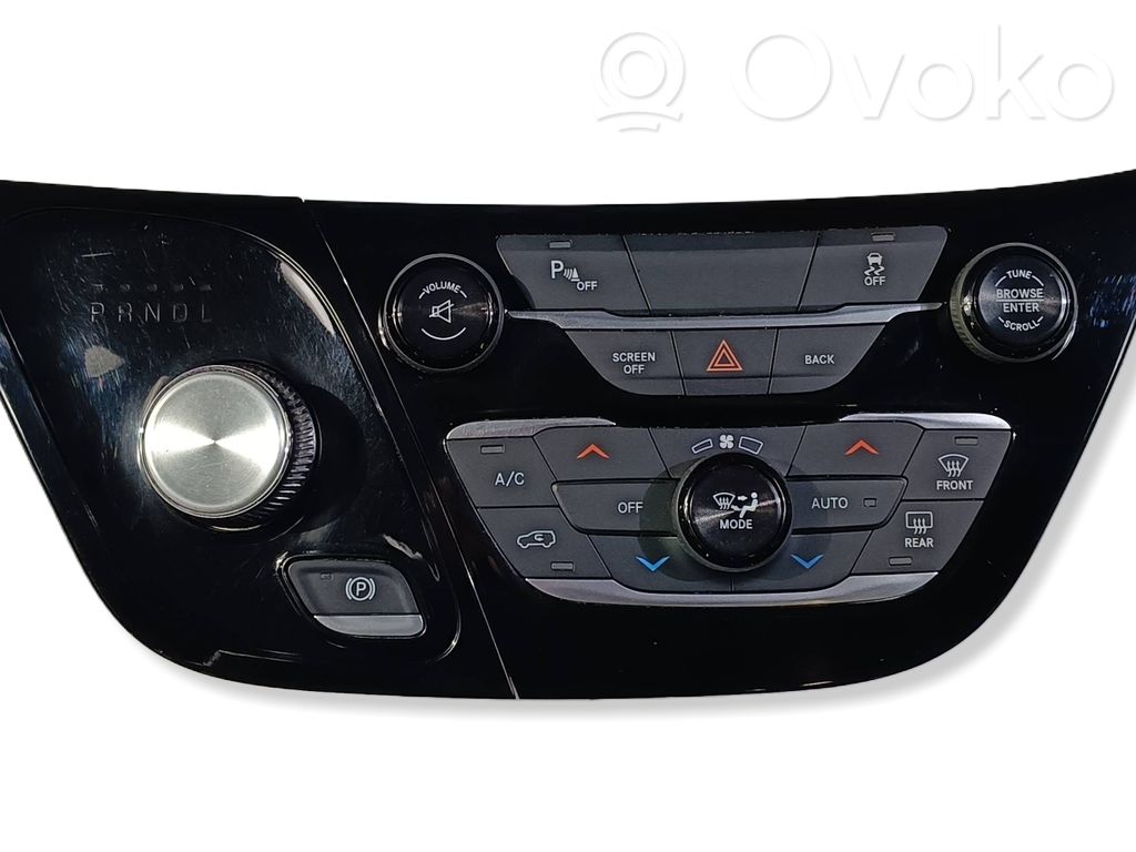Chrysler Pacifica Climate control unit 