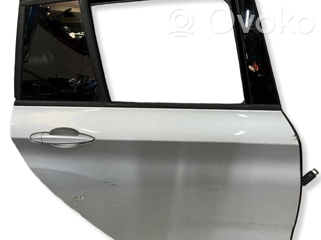 BMW 2 F45 Galinės durys 
