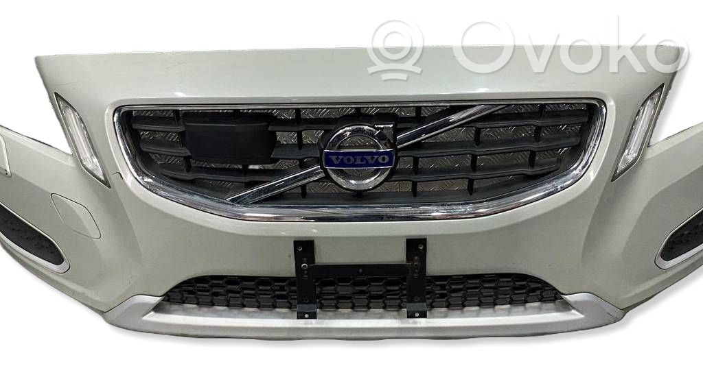Volvo S60 Priekinis bamperis 