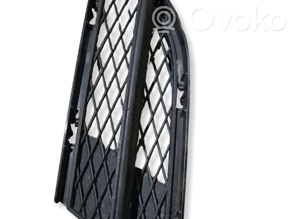 BMW 3 E90 E91 Front bumper lower grill 