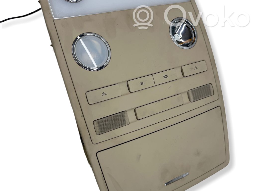 Volkswagen Phaeton Front seat light 