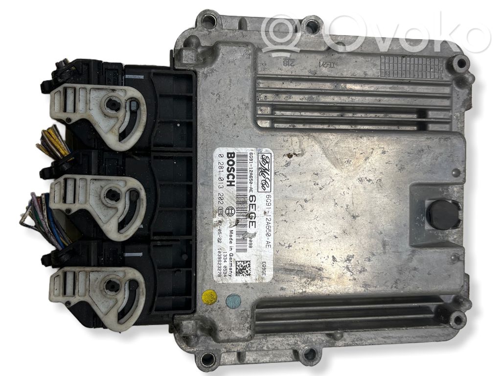 Land Rover Freelander 2 - LR2 Engine control unit/module 