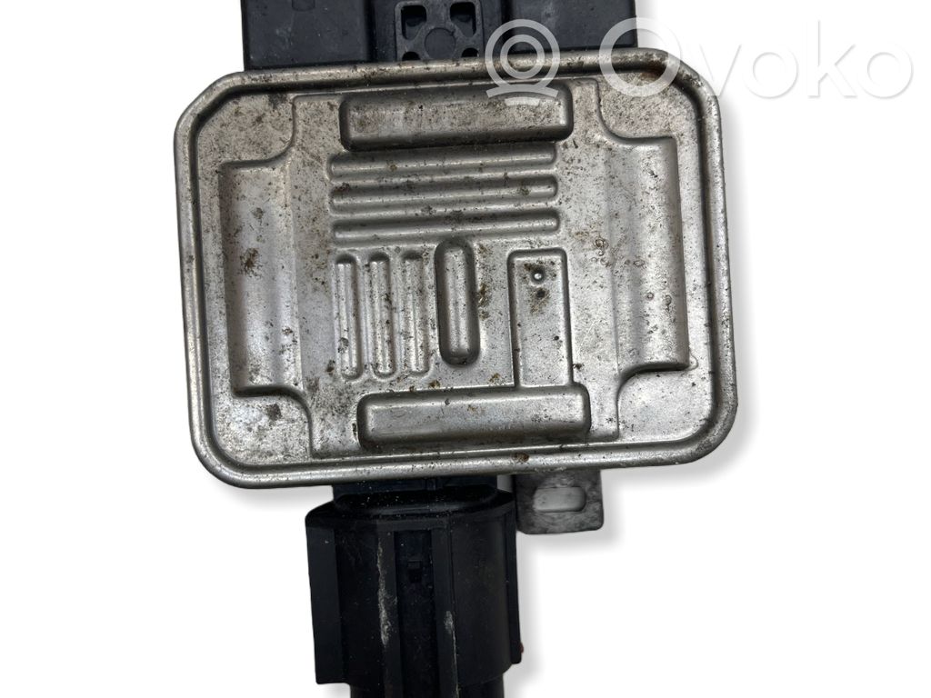 Ford Mondeo MK IV Fan control module 