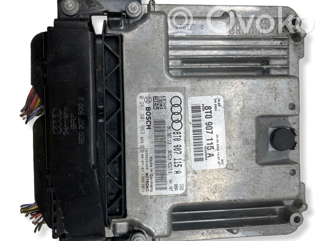 Audi A5 8T 8F Engine control unit/module 