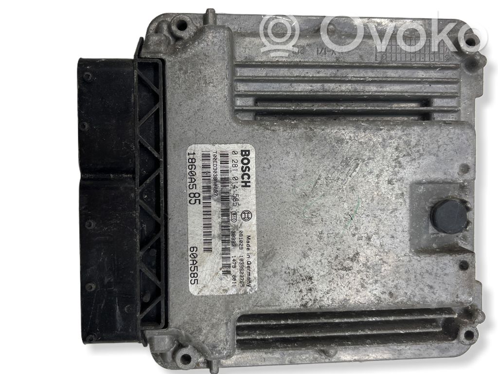 Renault Clio III Engine control unit/module 