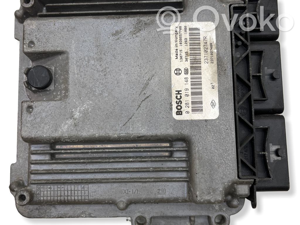 Renault Clio III Engine control unit/module 