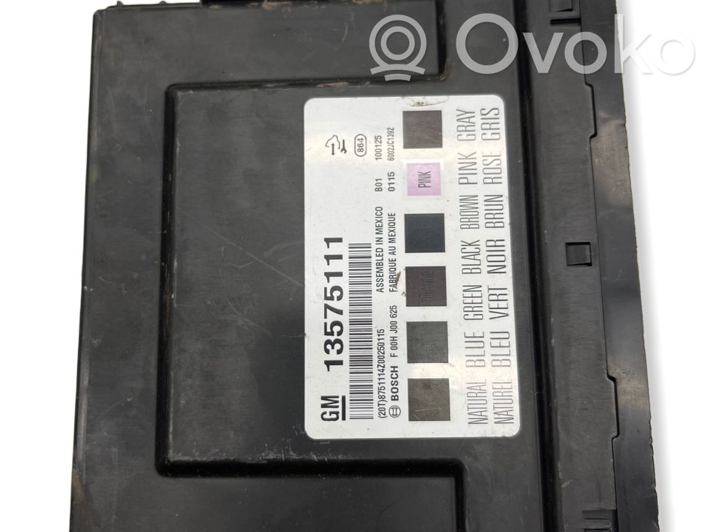 Mukavuusmoduuli   13575111,8751114Z00,F00HJ00625