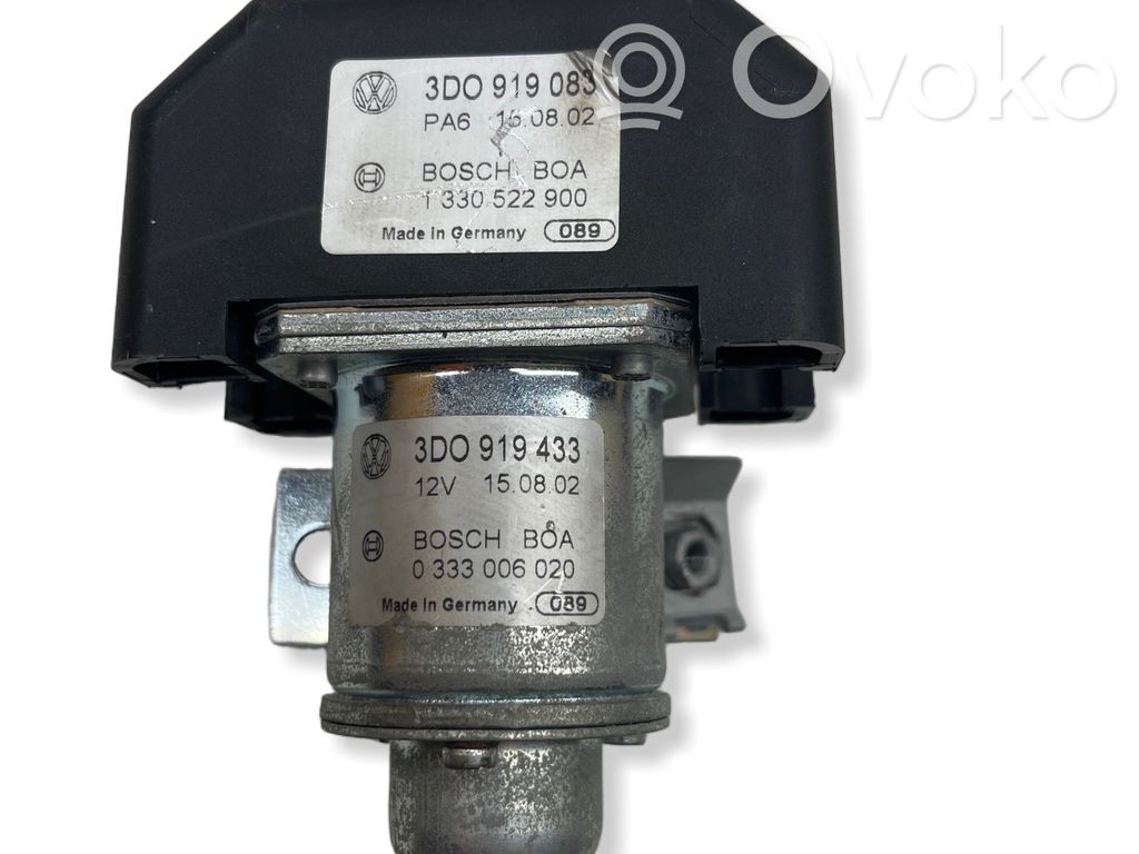 Volkswagen Phaeton Charging relay 