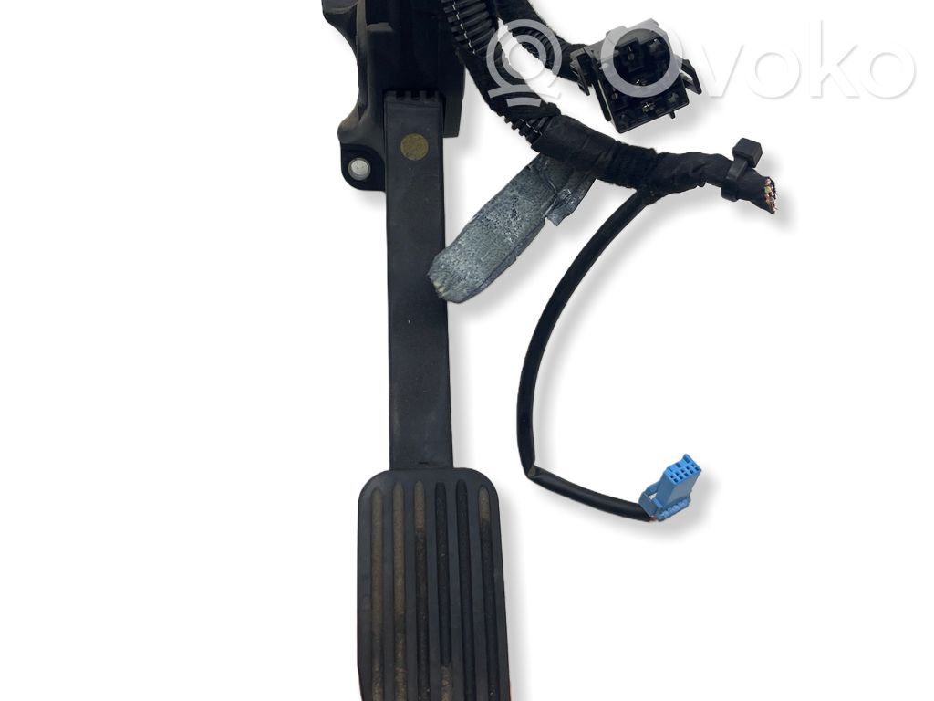 Volvo S60 Akceleratoriaus pedalas 