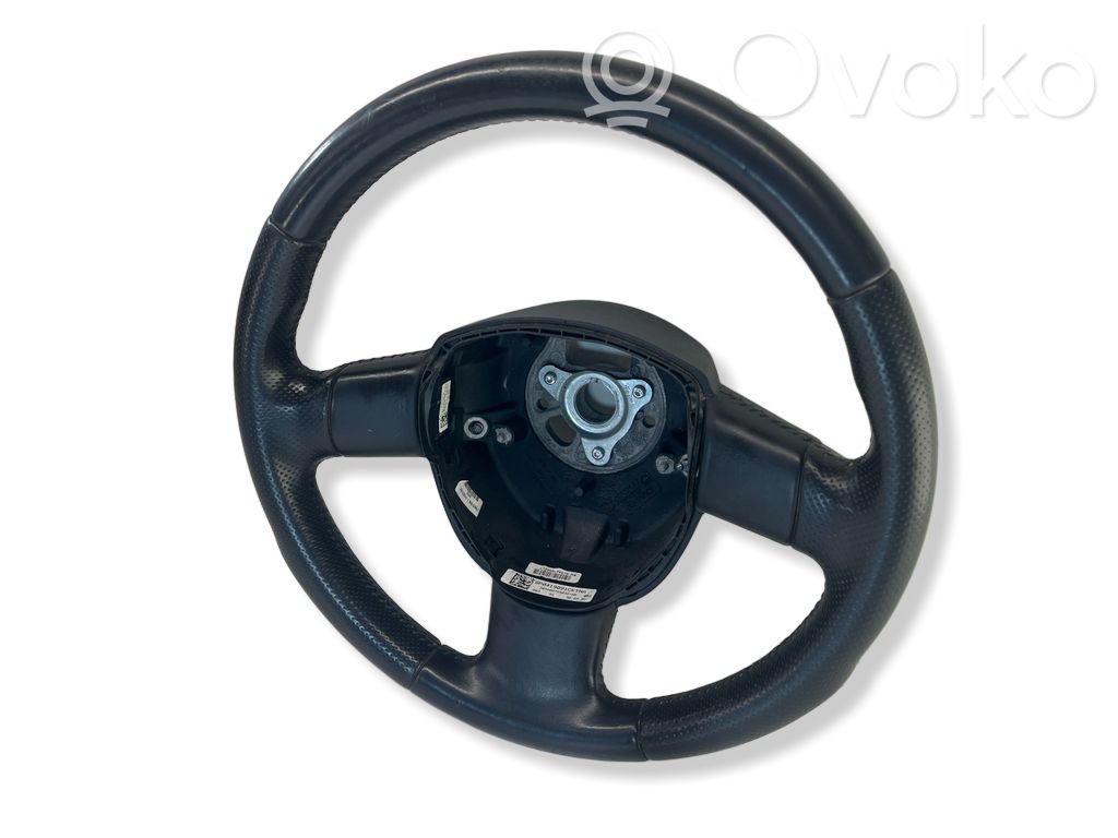 Audi A3 S3 8P Kierownica 