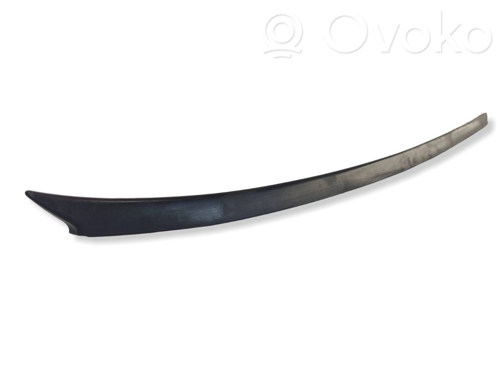 Audi Q7 4L Windshield trim 