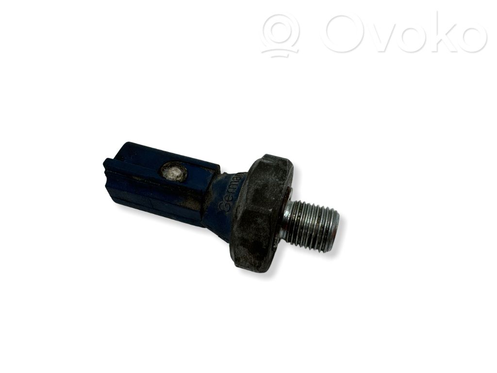 Audi A4 S4 B8 8K Sensor de presión del aceite 