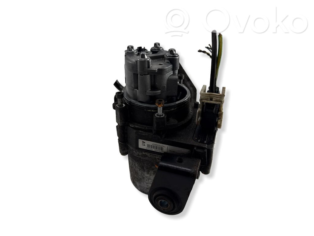 Peugeot Partner Power steering pump 