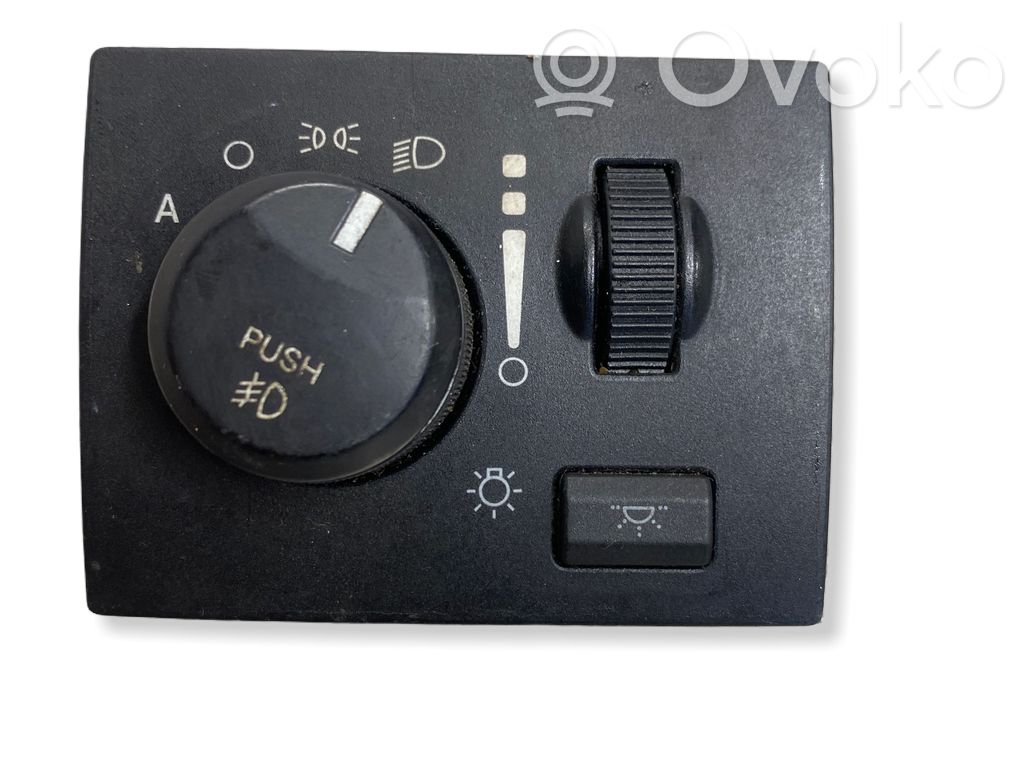 Chrysler Town & Country V Light switch 