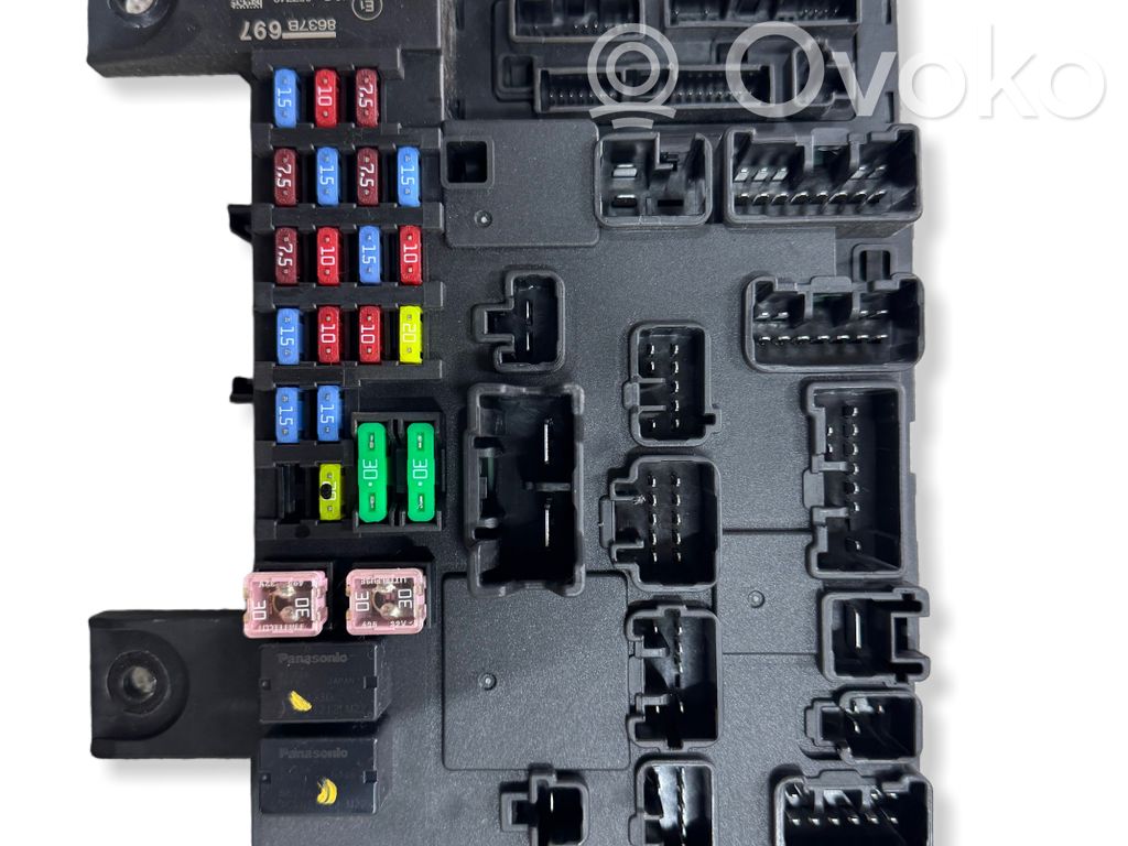 Mitsubishi Outlander Juego de caja de fusibles 