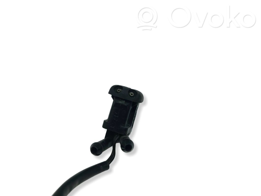 BMW 5 E39 Buse de lave-glace 