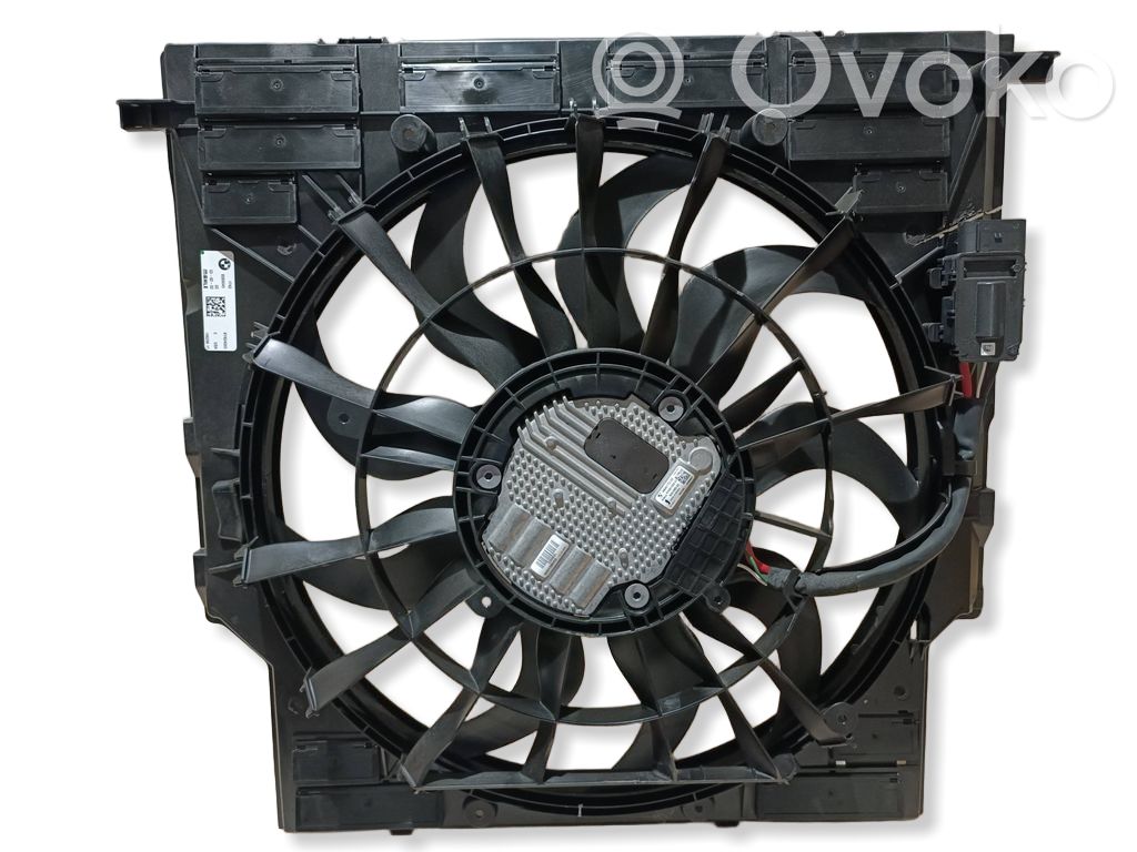 BMW X5 G05 Ventilator electric răcire radiator 