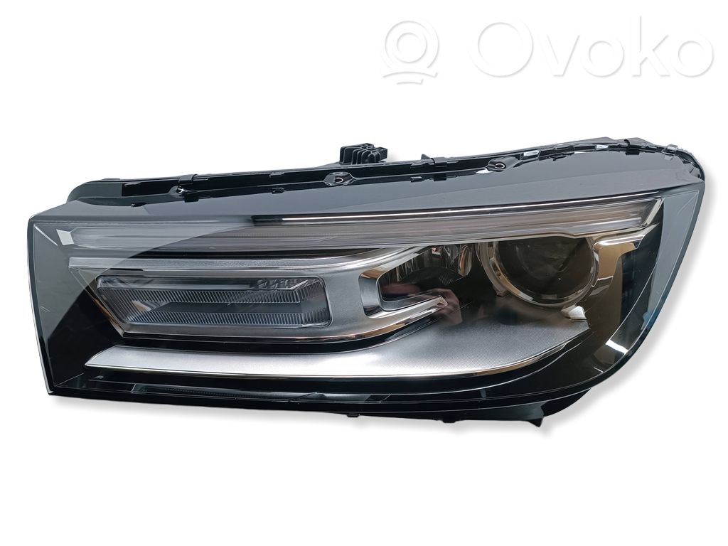 Audi Q5 SQ5 FY Lampa przednia 
