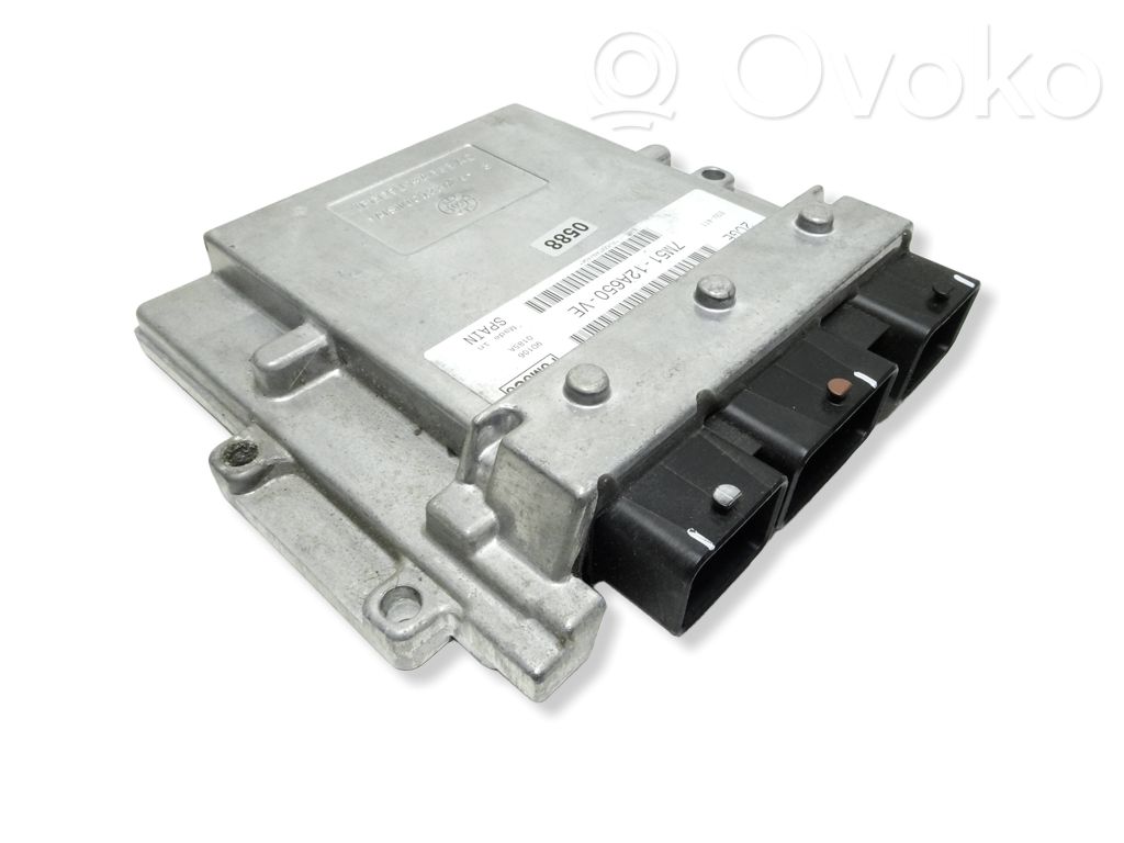 Engine control unit/module   7M5112A650VE,3M5112A650VK,0588