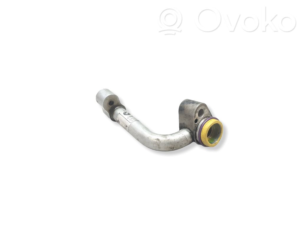 BMW 7 E65 E66 Ilmastointilaitteen putki (A/C) 
