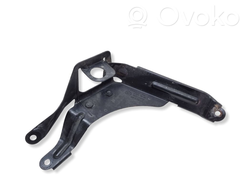 BMW 1 E81 E87 Radiator mount bracket 