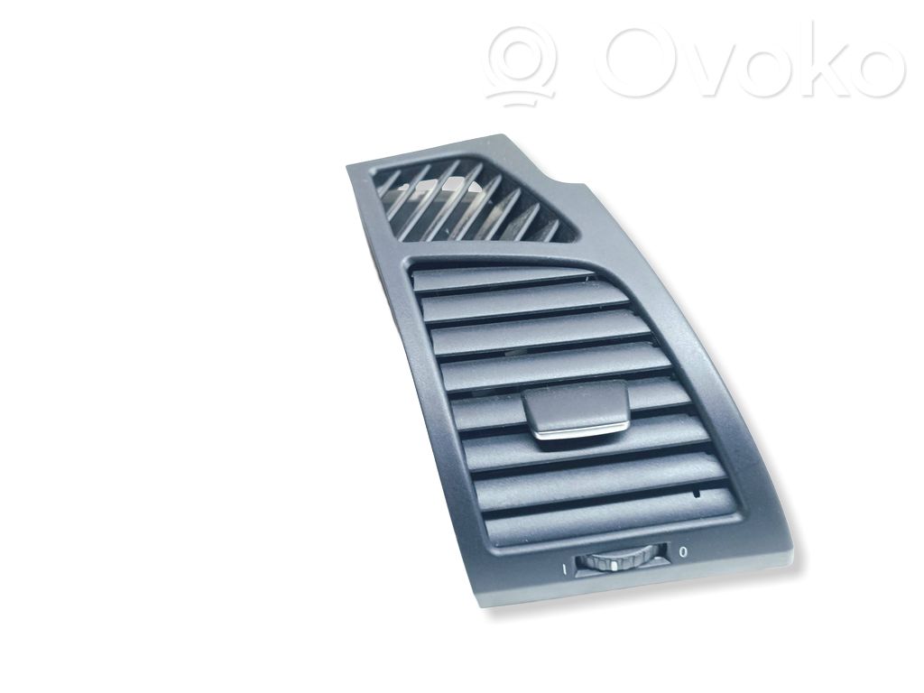 BMW 1 E81 E87 Dashboard side air vent grill/cover trim 