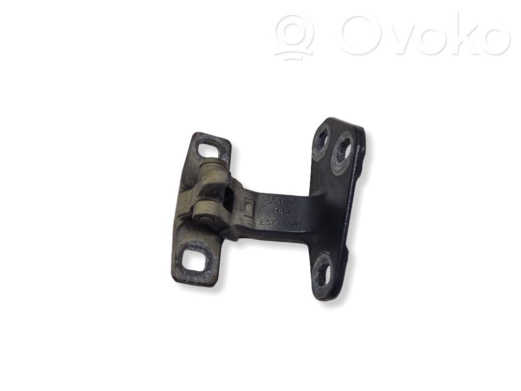 Tailgate/trunk/boot hinge   8402183